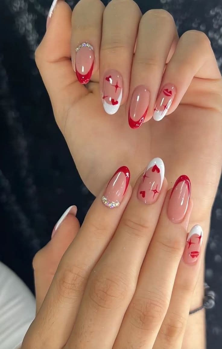 Detalle de aplicación de uñas por Michelle